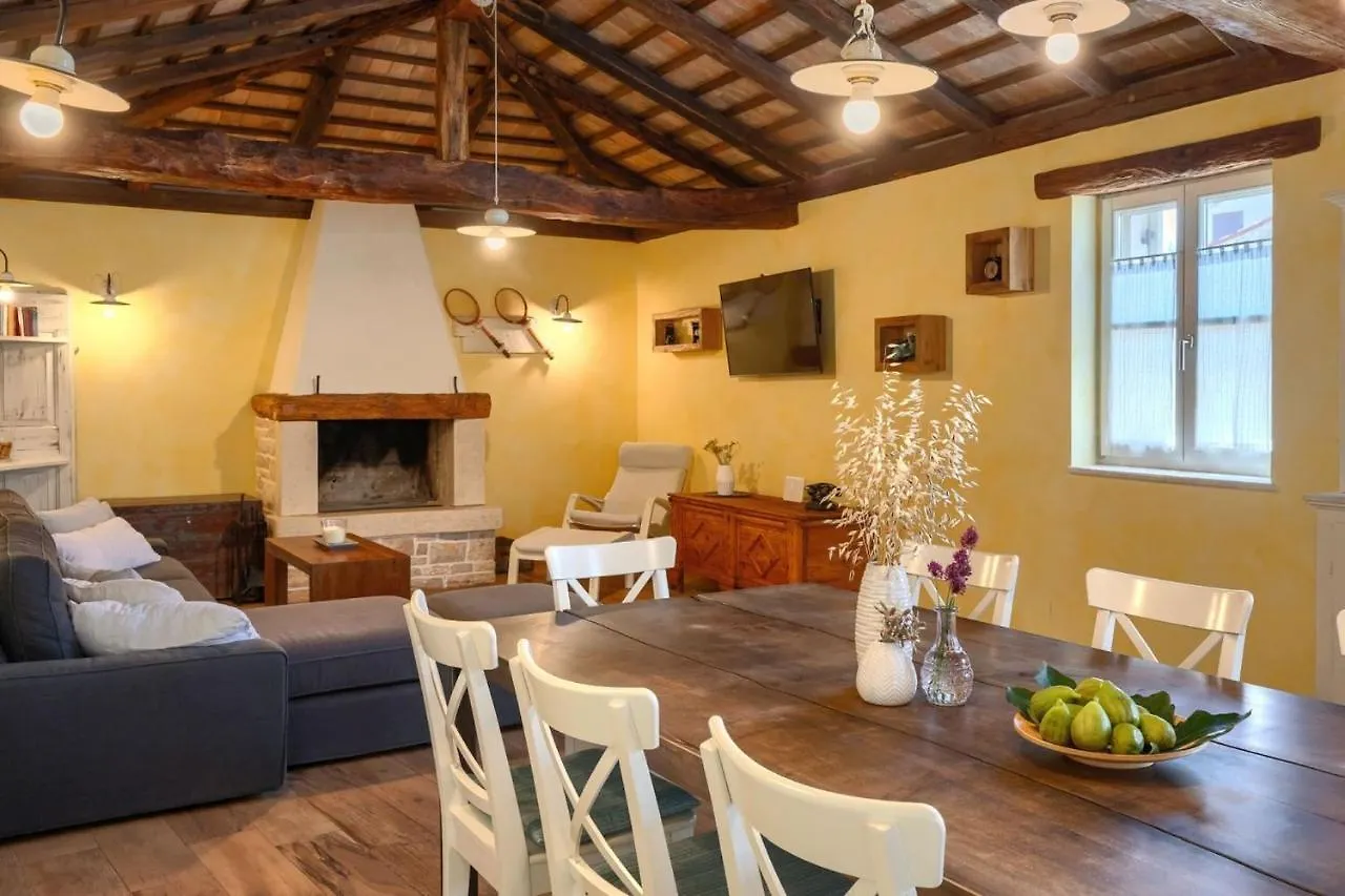 Cepljani Family Villa Elizabeta With Pool In Umag